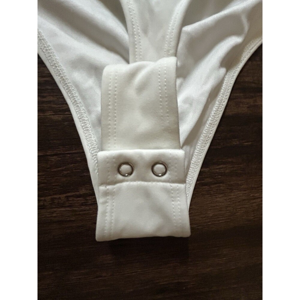 Forever 21 Women's White Halther Bodysuit Size M Pre-Owned